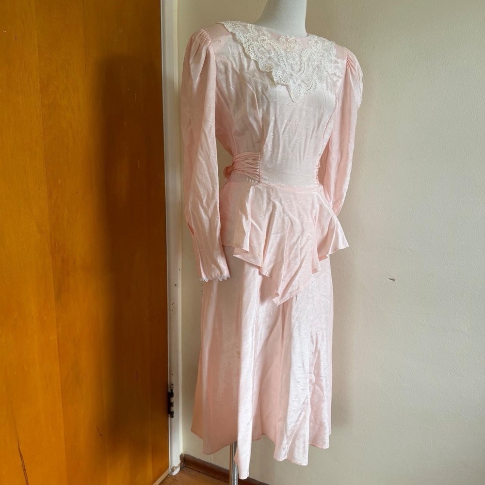 Pink Lace Detail Peplum Midi Dress